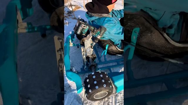 Картинг с приводом от шуруповерта Makita, зимний дрифт😁🤙