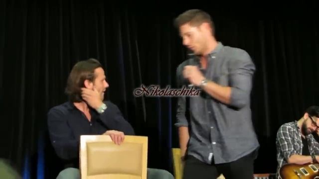 "I'm about to go all Donald Trump on you" смотреть онлайн