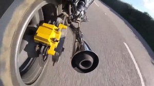 Kawasaki ZZR 600 sound check!! Pure sound