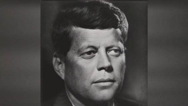 Ожившие фотографии Джона Кеннеди при помощи нейросетей смотреть онлайн