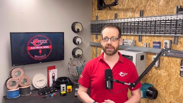 Revealed: Governments £350 Incentive For Electricians смотреть онлайн