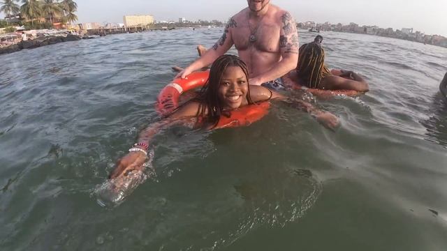 СЕНЕГАЛ : африканки дают жару! / Senegal смотреть онлайн