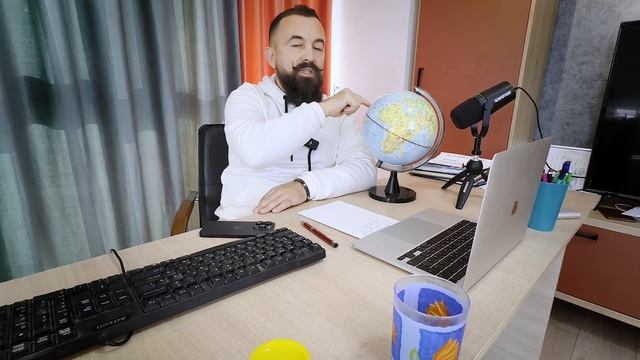 Какие онлайн-профессии дают стабильных доход от 150 000 рублей в месяц