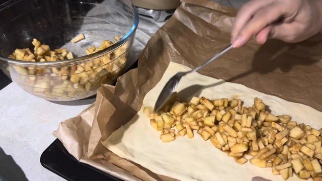 Декретный отпуск🤱🏻|Осенние мамские будни 🍁🍂| challenge 🏃🏻♀️➡️| яблочный пирог с корицей 🤎🥮| смотреть онлайн