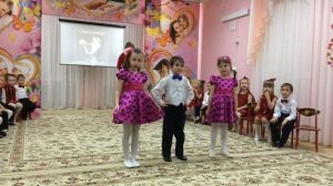 МАДОУ "Детский сад № 80", г.Саранск. Фрагмент из утренника ко дню матери "Мама это вселенная!"