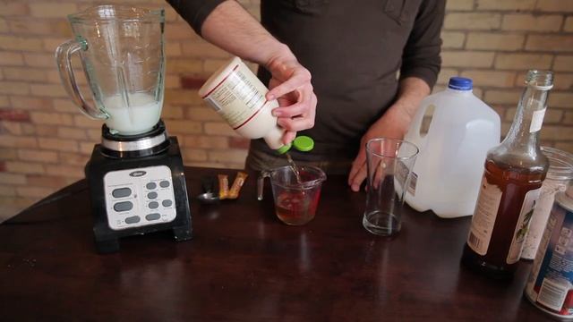 How to Make Frappuccino Blend Drinks : Frappuccinos