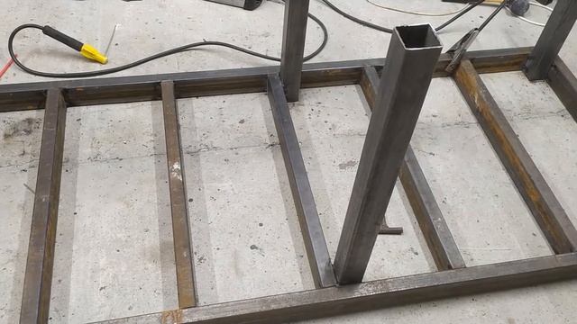 БОЛЬШОЙ СБОРОЧНЫЙ СТОЛ ВЕРСТАК СВОИМИ РУКАМИ. смотреть онлайн