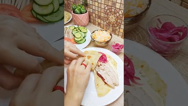 🥙 Треугольная ШАУРМА - БЫСТРЕЕ не придумаешь! смотреть онлайн