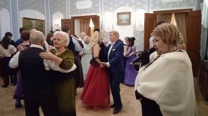 VID_20250118_214058 ,, Снегопад, Поёт Марина Житинева