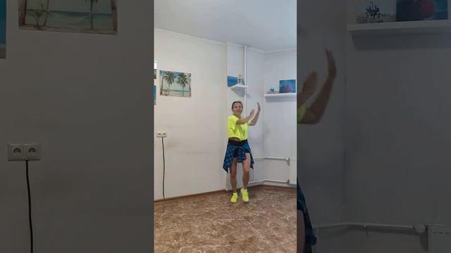 Танцевать совсем не сложно, если звучат старые добрые  любимые треки