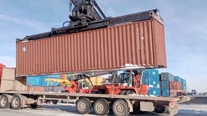 контейнерный двор.Продажа морских контейнеров