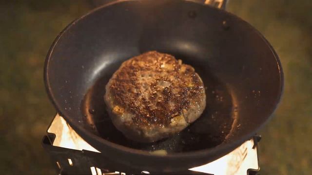 ［車中泊］荷物積み過ぎたけど安全！？焚き火に癒されながらキャンプご飯を楽しみました【新型ジムニー】