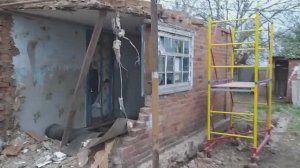 Готовим траншею под фундамент котельной, Разобрали веранду