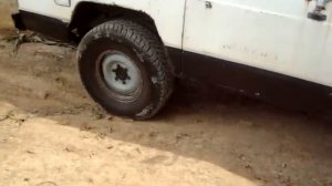 Nissan Patrol 1981 (SD33)