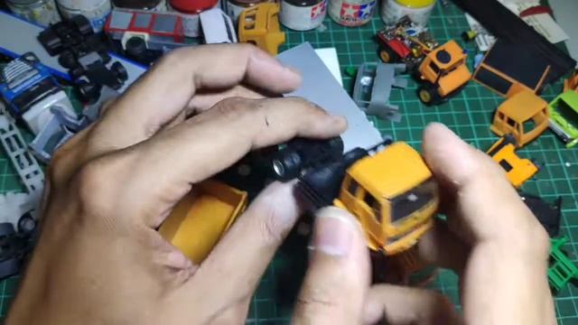 Review MITSUBISHI FUSO 220PS Skala 1/87 by hg miniaturemodel. смотреть онлайн