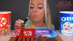 ASMR EATING CHOCOLATE MILKA, KITKAT, OREO, CANDY BARS, ICE CREAM, 초콜릿 디저트 (DESSERT) MUKBANG 먹방
