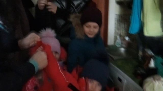 Ем тортик на дне рождение смотреть онлайн