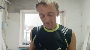 Привезли хвойные иголки для мульчи клубники. Продолжаем ремонт котельной.