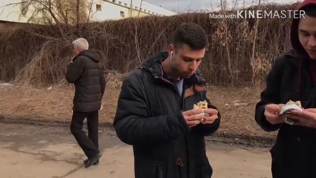 Лучшая шаурма Харькова,не такая и лучшая. смотреть онлайн