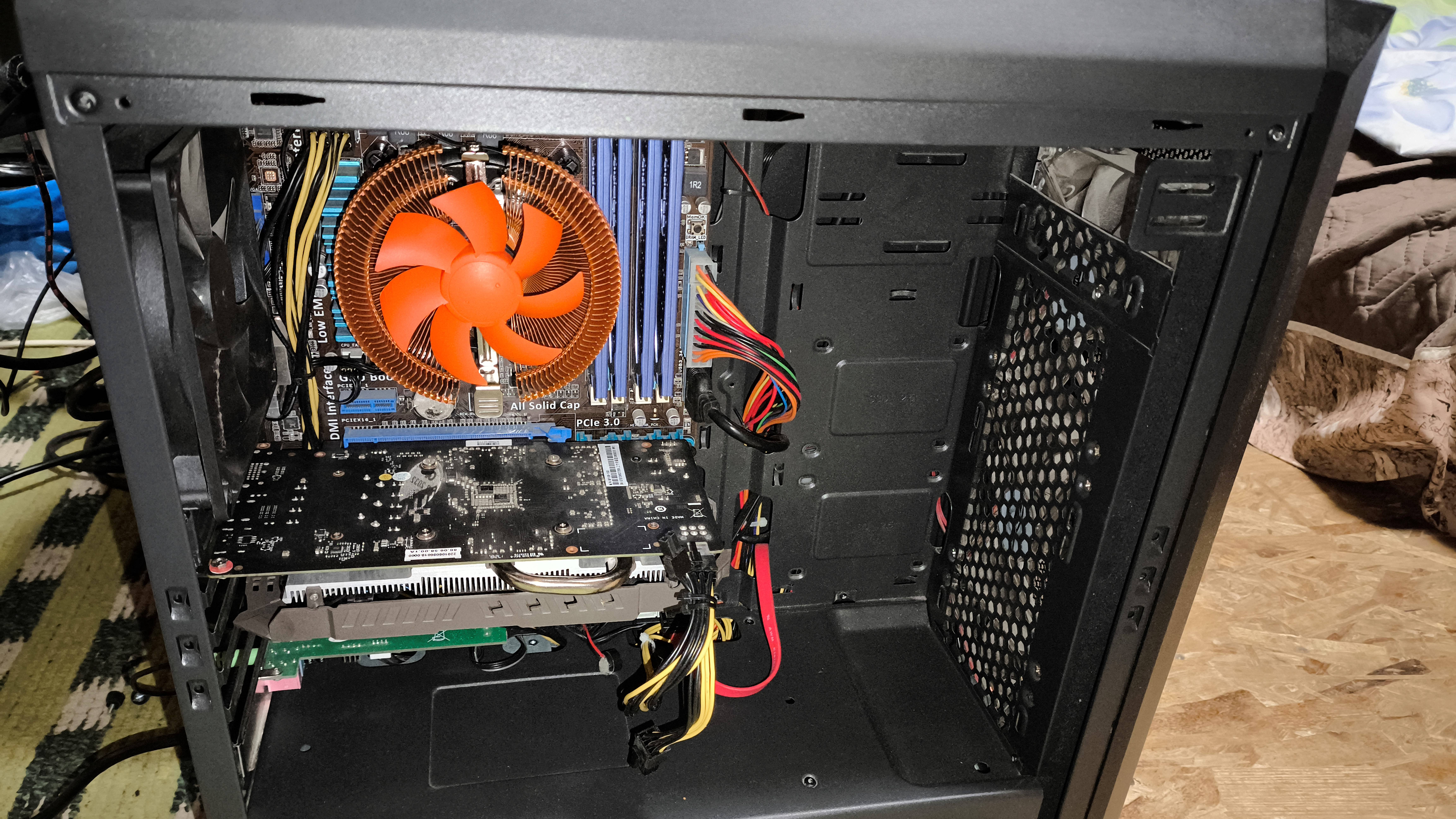 Intel 3770k. Xeon аналог i7. Core i5-3570k. 3770k сокет. Intel 3770k.