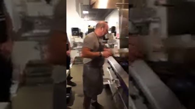 Teriyaki Spam Buns Facebook Live смотреть онлайн