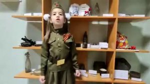 Стихотворение "Ещё тогда нас не было на свете" автор М. Владимов, читает Виктория Бойкова