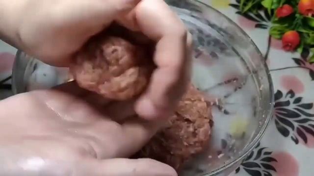 Котлеты с манкой! смотреть онлайн