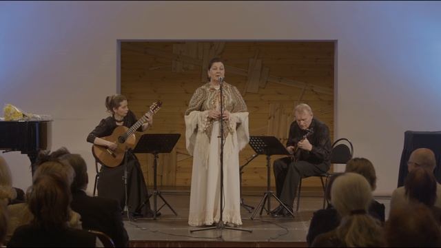 певица Лариса Голикова