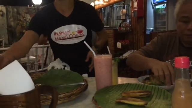 Friday Night out @ Ihawan ni Mang Cosme (TGIF) смотреть онлайн