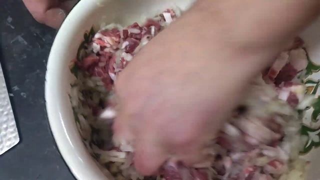 Манты с Баранины Самые сочные!! смотреть онлайн