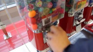 КАК ОБМАНУТЬ АВТОМАТ С ЖВАЧКАМИ, ПОПРЫГУНЧИКАМИ и т д  ؟!