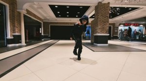 B-BOY MARK. BREAK DANCE