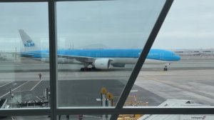 KLM New Business Class  Boeing 777 South America to Europe (great flight)