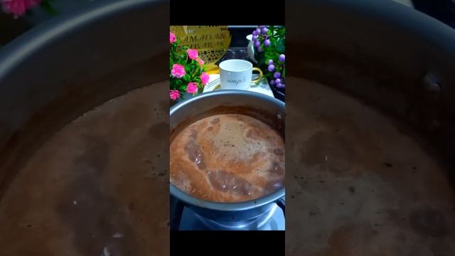 Настоящий горячий шоколад 🍫 💘#шоколад #горячие #приятного_просмотра #shortvideo #chocolate #tea