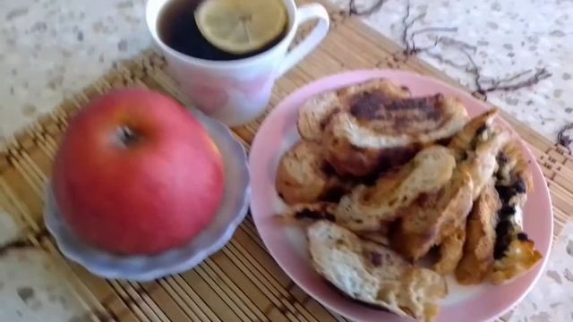 Гренки из пирожков😋