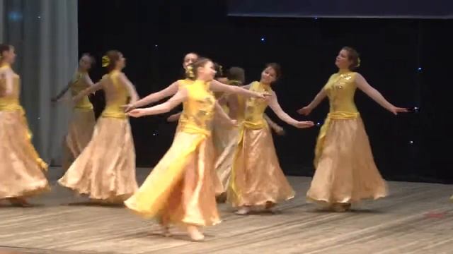 Муз.театр ”Зорецвіт”, Лауреат 2 степени Фестиваля "Ти-Зірка України!" Декабрь 2014 смотреть онлайн