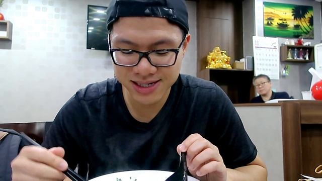 Vietnamese Food in Seoul - vlog #019 смотреть онлайн