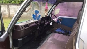 ชี้เป้า Nissan Urvan E24 68,000฿