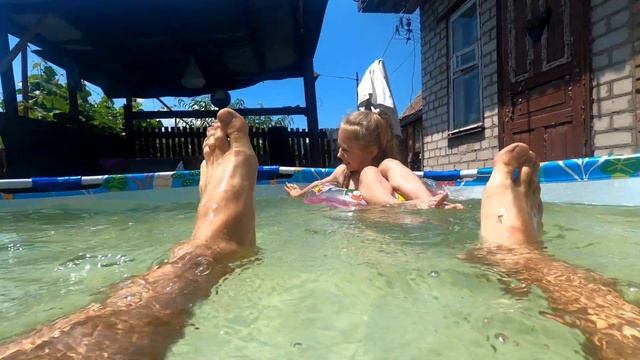 Каркасный бассейн Bestwey смотреть онлайн