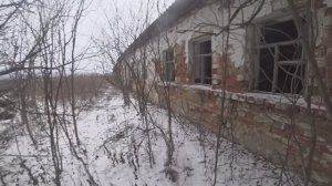 ОСТАНОВИЛСЯ В ГЛУШИ У ДВУХ ЗАБРОШЕННЫХ ДОМОВ! РЕШИЛ ПРОВЕРИТЬ, ЧТО ВНУТРИ? Покинутый мир