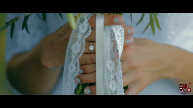 You And I смотреть онлайн