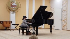 Юн Екатерина