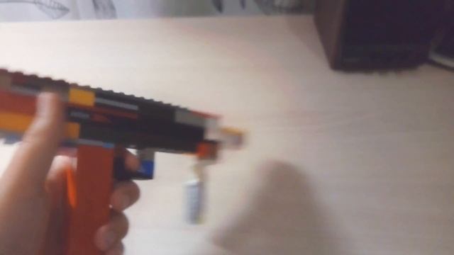 Постройки из лего и поделки из пластилина смотреть онлайн