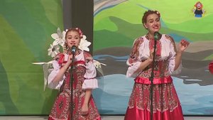 "ЕСТЬ НА ВОЛГЕ ГОРОДА" поёт ансамбль " Калина "в гостях у "Митрофановны "