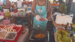 лапша с морепродуктами на рынке Malin Plaza( Малин Плаза) _Пхукет_Патонг_Таиланд