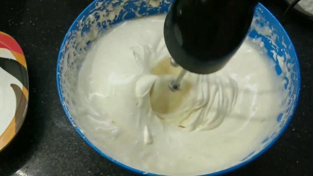 Sponge Cake Recipe | Sponge Cake With Only 3 Ingredients |Sponge Cake Without Oven | Menu of the da