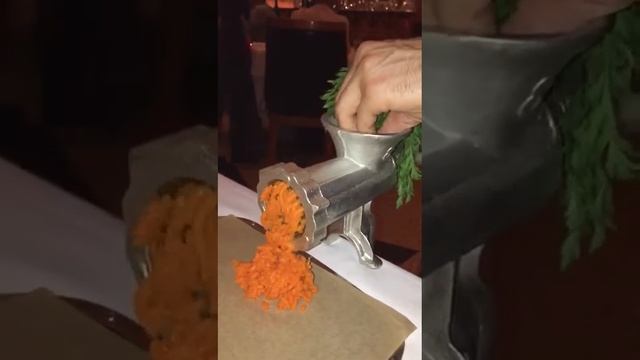 Eleven Madison Park - Carrot Tartare смотреть онлайн