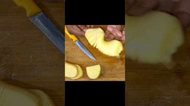 How to make potato spiral chips at home? #shorts смотреть онлайн