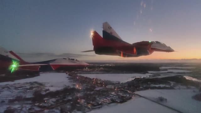 АГВП"СТРИЖИ 



#стрижи #новостироссии #Миг-29 #видеосамолеты #внебесамолет #новыйгод #истребитель