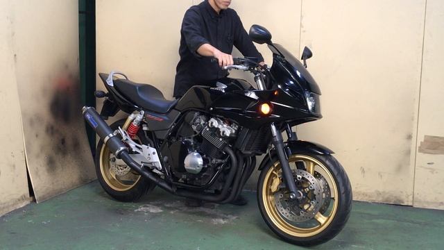 CB400SFVボルドール黒11825001451234567 смотреть онлайн
